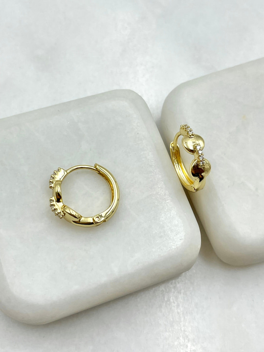 Özel Seri Gömme Taşlı Zincir Model Halka Küpe Gold