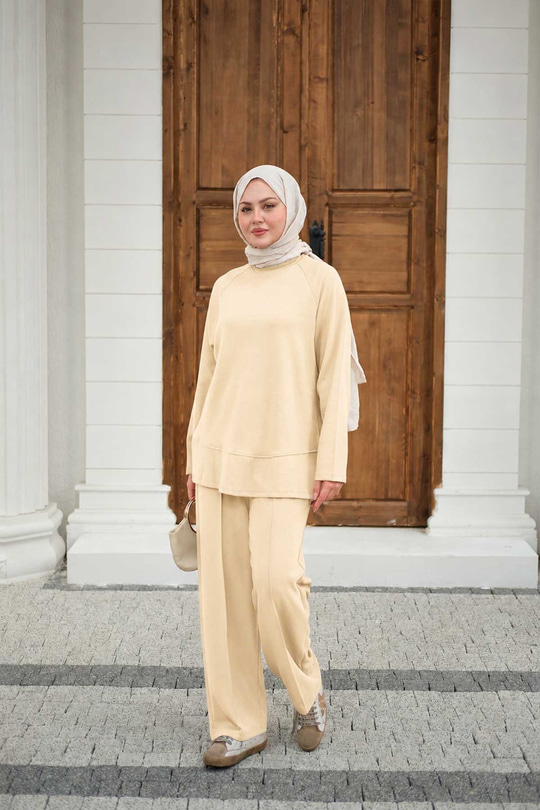 Pantolonlu Takım Sarı