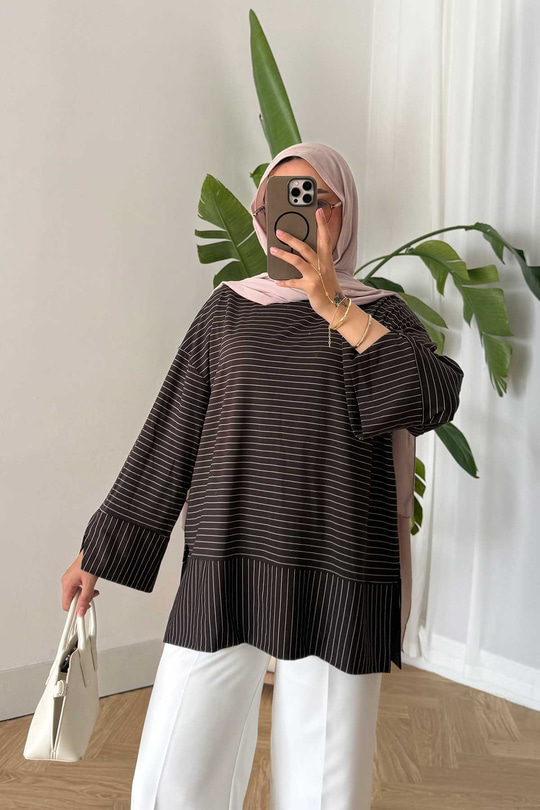 Yırtmaç Detay Çizgili Sweatshirt Kahverengi