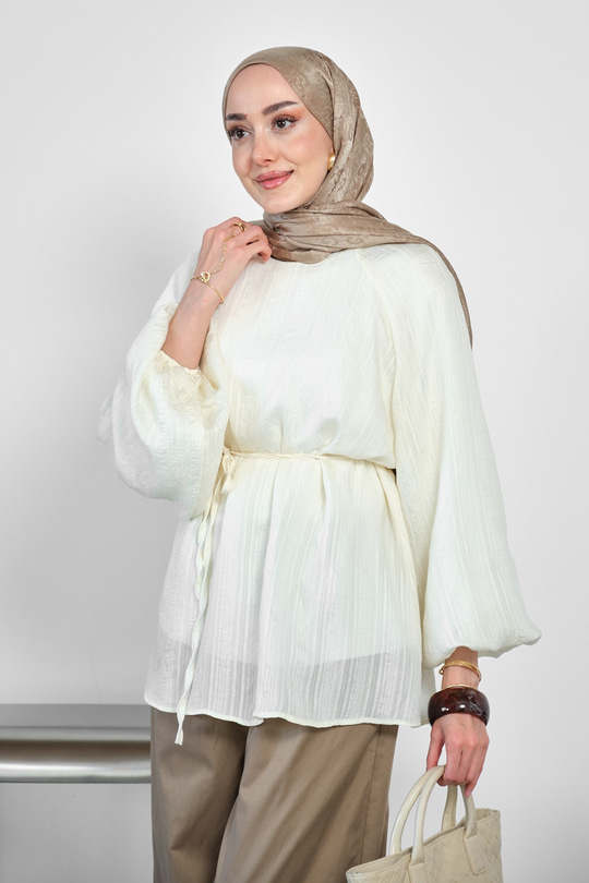 Bel Bağlamalı Bilek Lastik Detaylı Bluz Krem