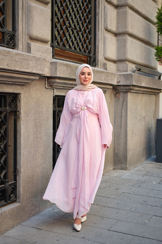 Ön Bağlamalı Pelerinli Elbise Pembe