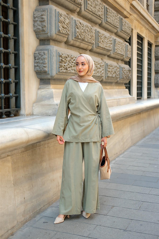 Bel Bağlama Detay İkili Takım Mint Yeşil
