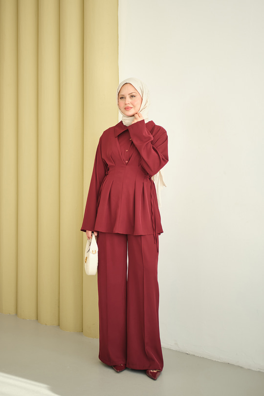 Beli Korse Detay Beli Kendinden Kemerli Takım Bordo