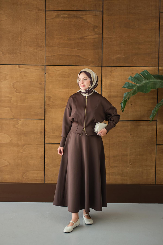 Beli Korse Detay Takım Kahverengi