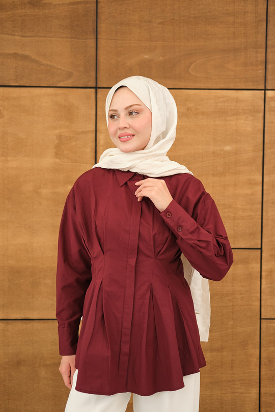 Beli Pile Detay Gizli Düğmeli Gömlek Bordo