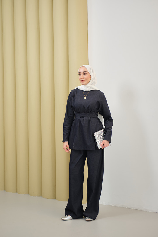 Bileği Fermuarlı Ön Yırtmaçlı Bel Bağlamalı Takım Lacivert