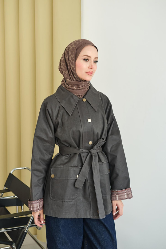 Bilekleri Ekose Görünümlü Trenç Kahverengi