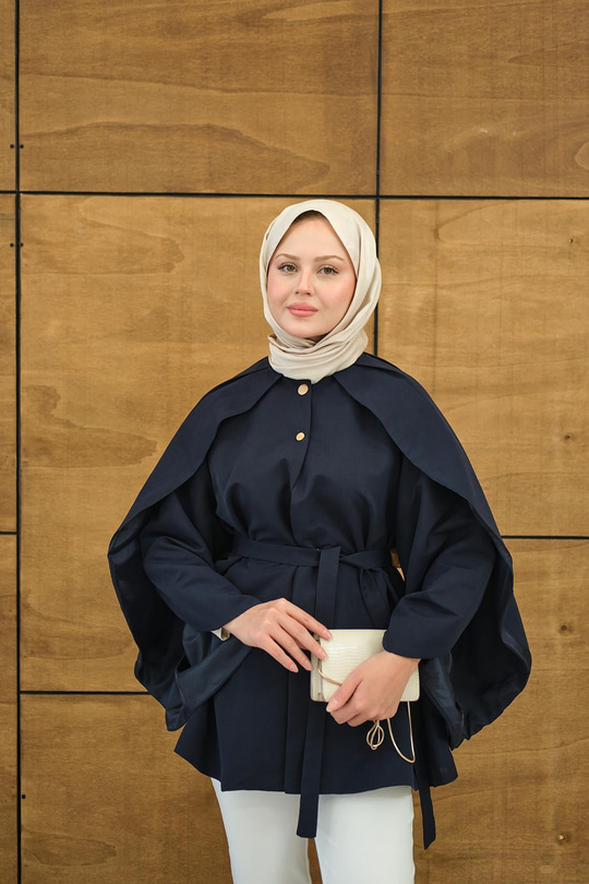 Bisiklet Yaka Pelerin Detay Geniş Kollu Çıtçıtlı Astarlı Regular Gabardin Trenç Lacivert