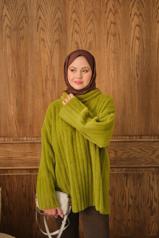 Boğazlı Peluş Triko Hırka Yağ Yeşil