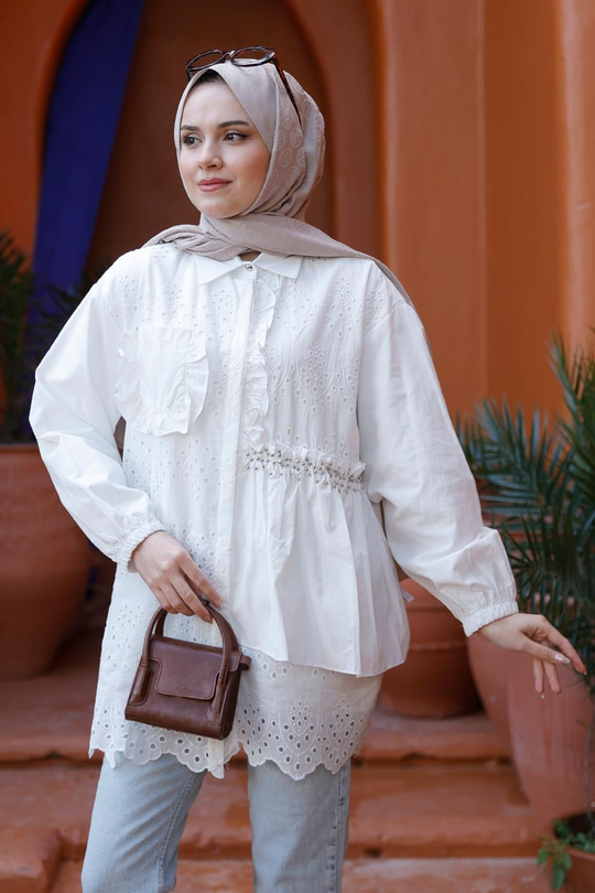 Brode Detay Yarım Taşlı Gömlek Beyaz