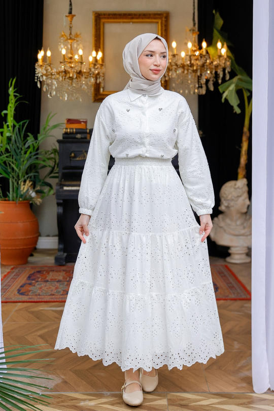 Brode Detaylı Taş İşlemeli İkili Takım  Beyaz