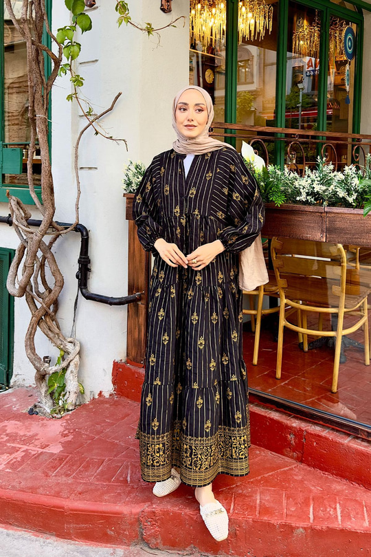 Buket Desenli Elbise Siyah