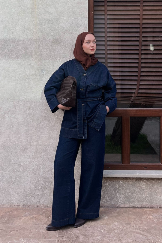 Cep Detay Bel Bağlamalı Kot Takım Lacivert