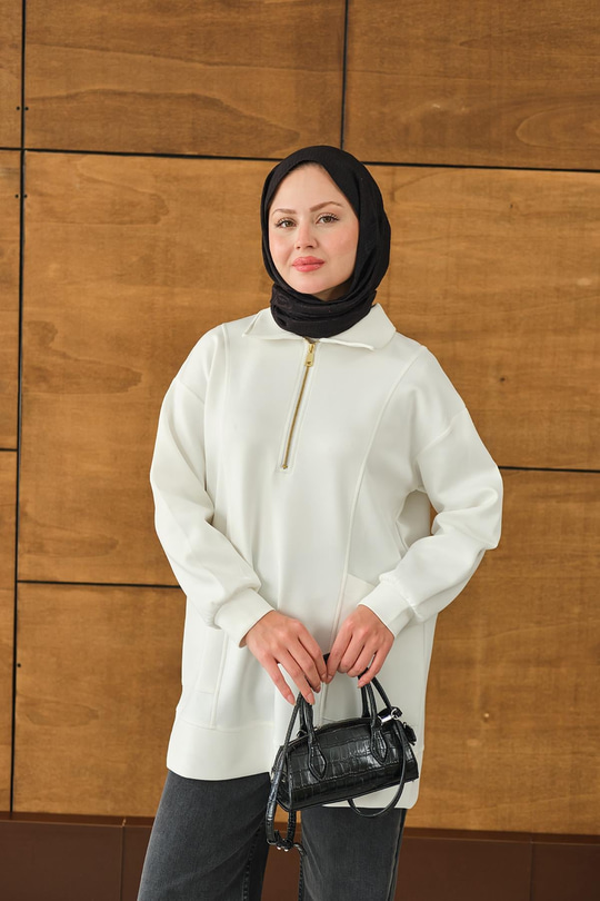 Cep Ve Yaka Detay Yarım Fermuarlı Sweat Beyaz