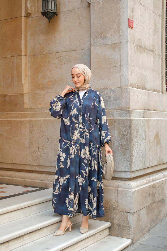 Çicek Desenli Elbise Lacivert