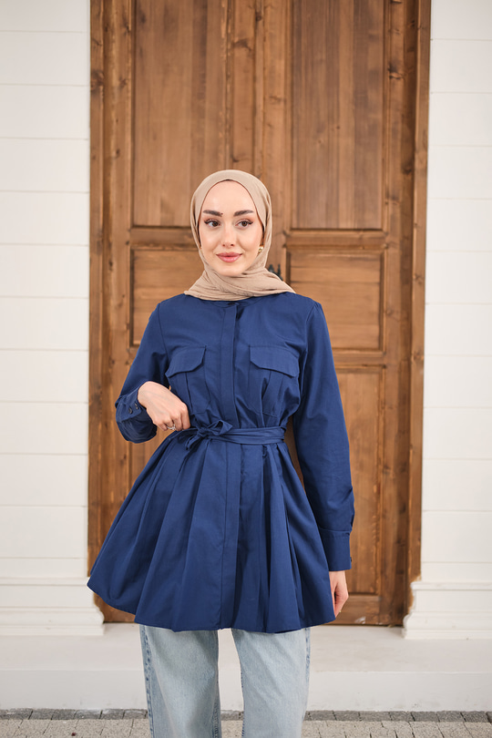 Çift Cep Detay Gizli Düğmeli Bel Bağlamalı Gömlek Lacivert