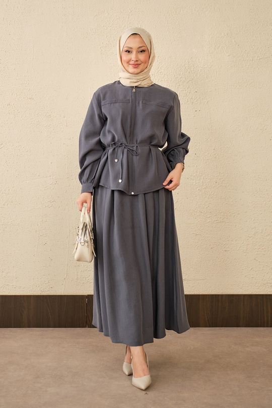 Çift Cep Görünümlü Bel Bağlamalı Etekli Takım Gri