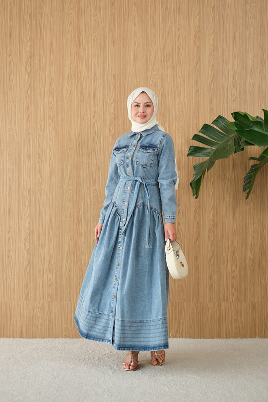Çift Cepli Bel Büzgü Ve Dikiş Detay Boydan Düğmeli Kot Elbise Buz Mavi