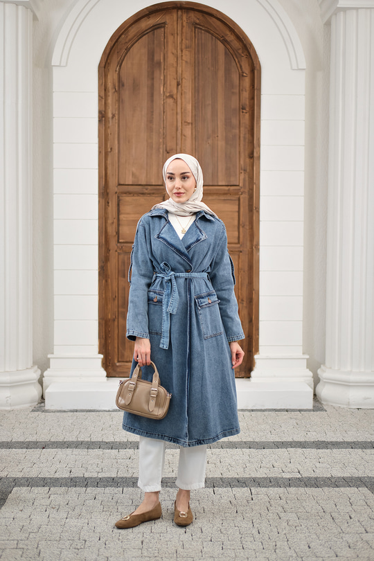 Çift Cepli Omuz Apolet Detay Bel Bağlamalı Kot Trenç Buz Mavi