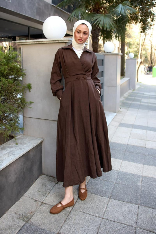 Çift Düğme Detaylı Kraş Elbise Kahverengi