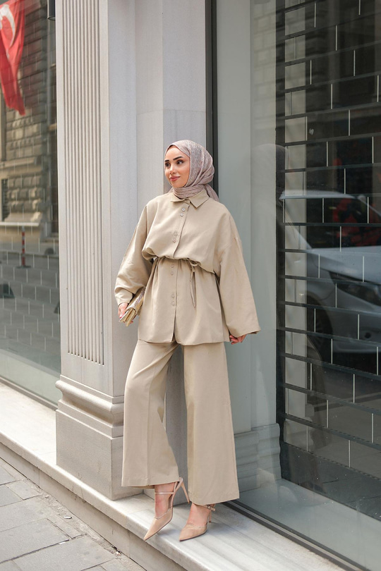 Çift Düğme Detaylı Takım Bej