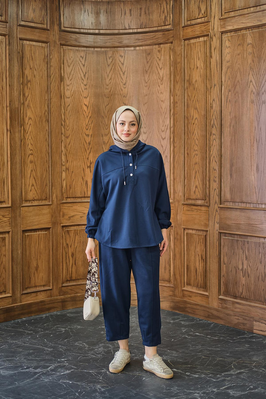 Çıtçıtlı İkili Takım Lacivert