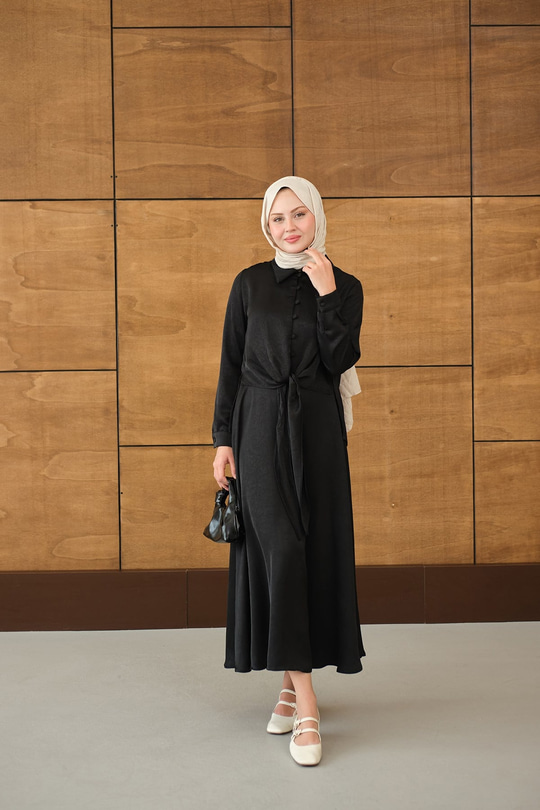 Çoban Düğmeli Kraş Bağlamalı Kendinden Desenli Etekli Takım Siyah