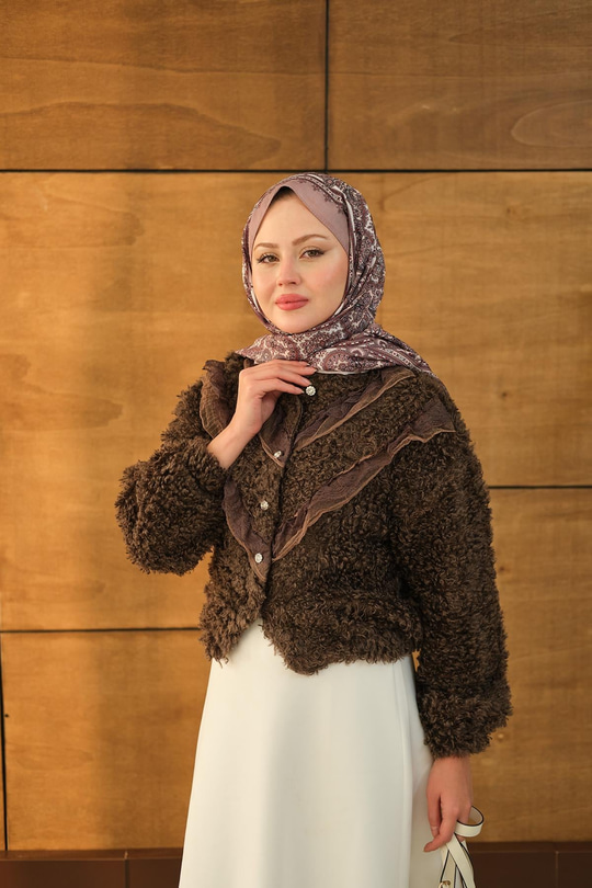 Dantelli V Kat Hırka Kahverengi