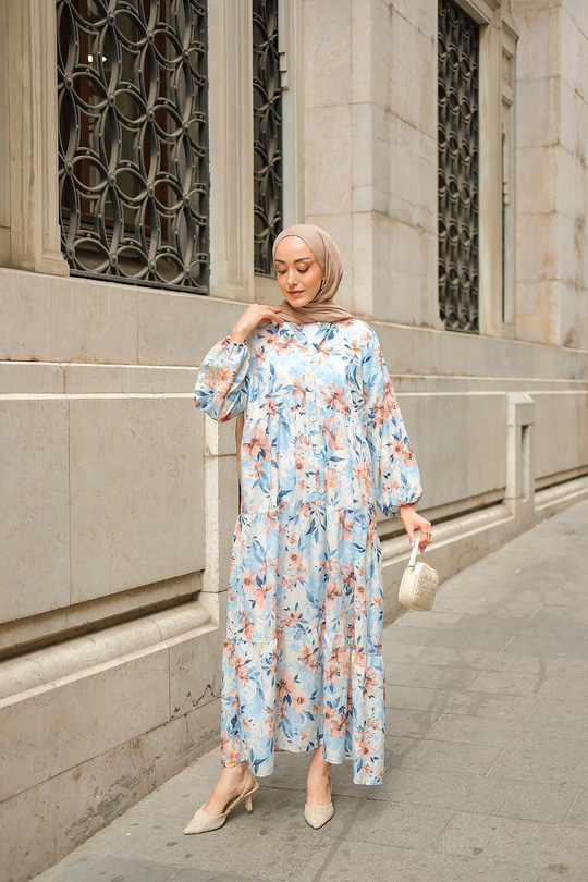 Defne Çiçeği Desenli Elbise Mavi