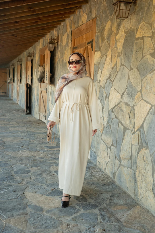 Dikiş Detay Bağlamalı Elbise Ekru