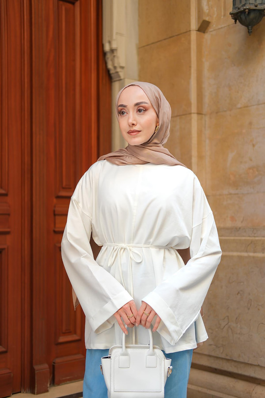 Dikiş Detaylı Yırtmaçlı Tunik Ekru