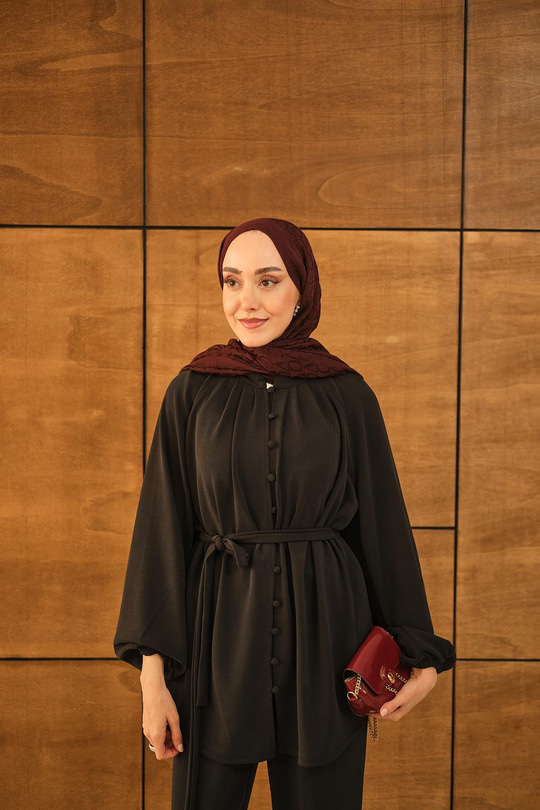 Düğme Detaylı Bel Bağlamalı Takım Siyah