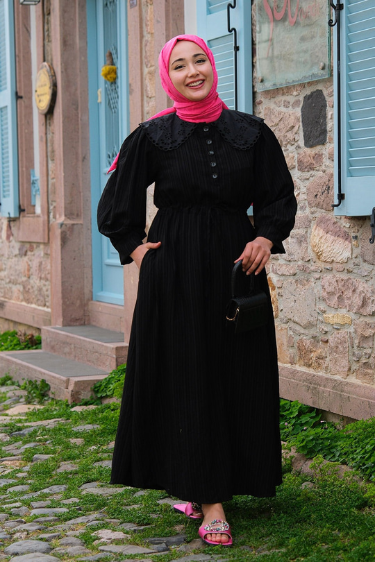 BEBE YAKA DANTEL DETAYLI ELBISE Siyah