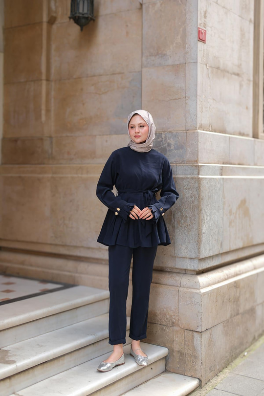 Eteği Pileli Armani Modal Takım Lacivert