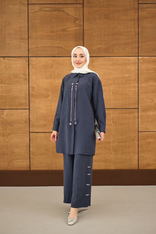 Fermuarlı Ve Boncuk Detaylı Pantolonlu Takım Lacivert