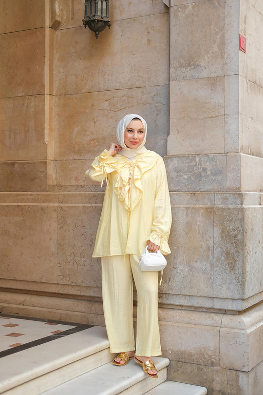 Fırfır Detay İkili Takım Sarı