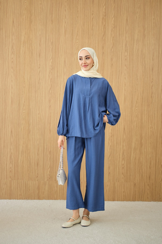 Gizli Fermuar Detaylı Müslin Takım Mavi