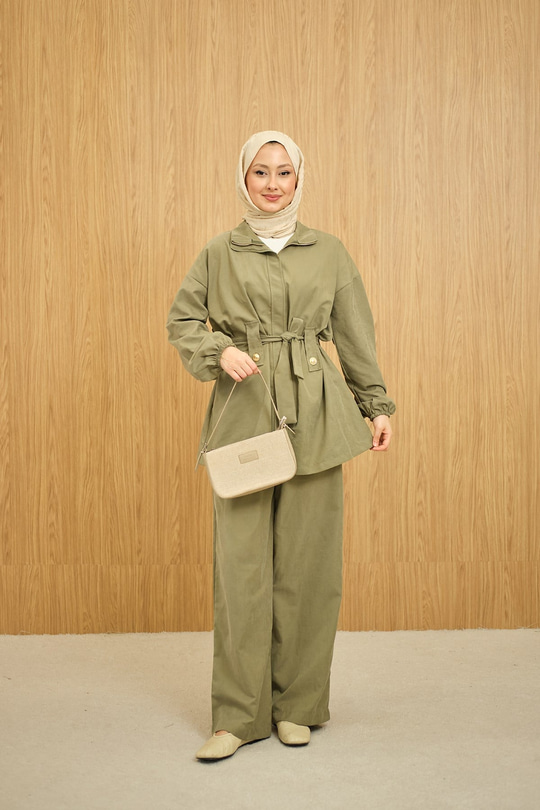 Gizli Fermuarlı Kemerli Pantolonlu Takım Küf Yeşil