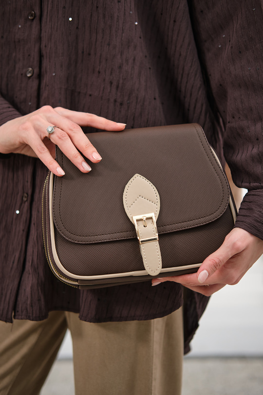 Gold Detay Çift Bölmeli Çanta Kahverengi