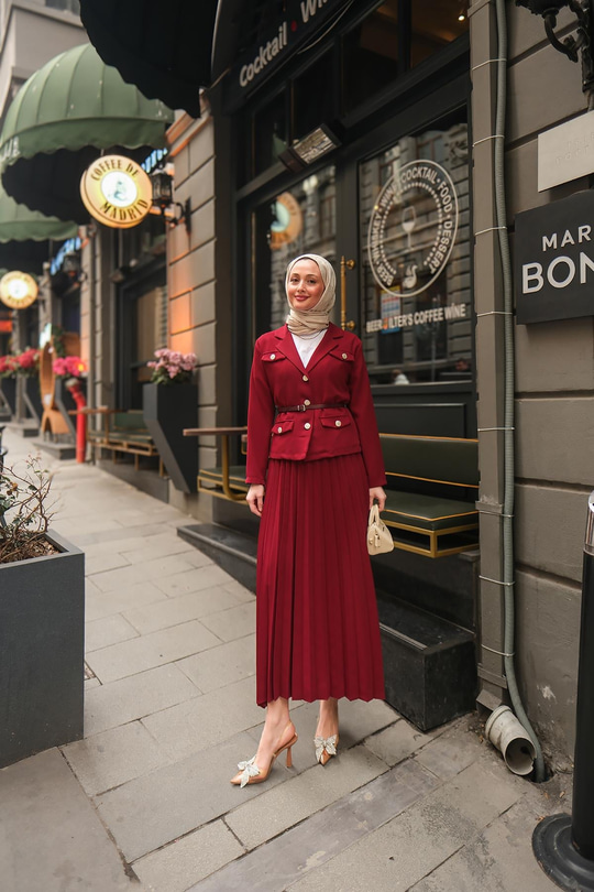 Gold Düğme Detaylı Etekli Takım Bordo