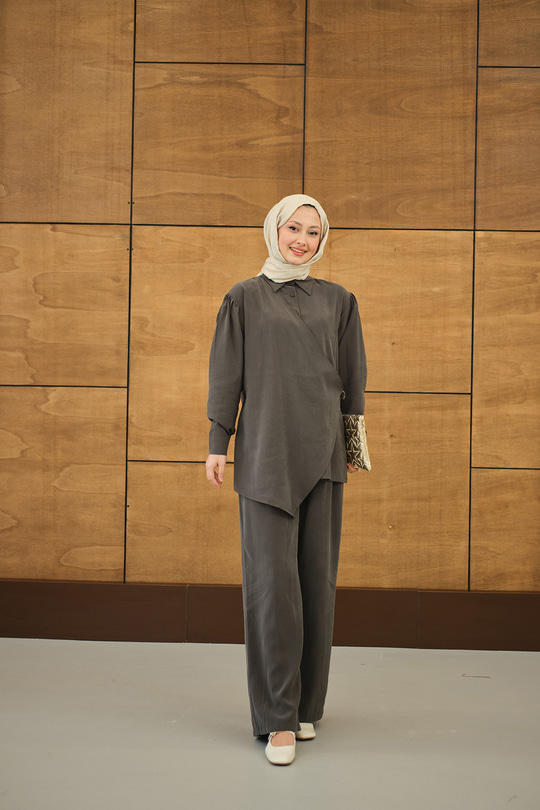 Gold Düğme Detaylı Pantolonlu Modal Takım Antrasit