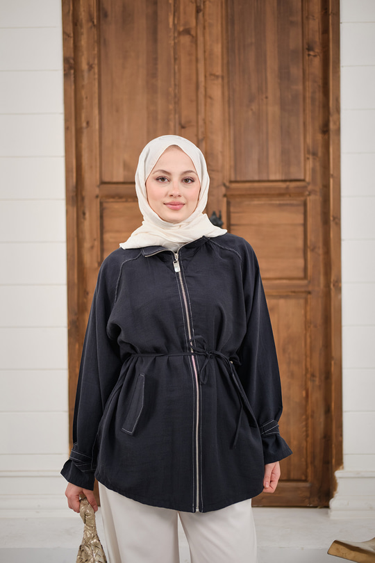 Gold Fermuar Detay Dikiş İzli Ceket Siyah