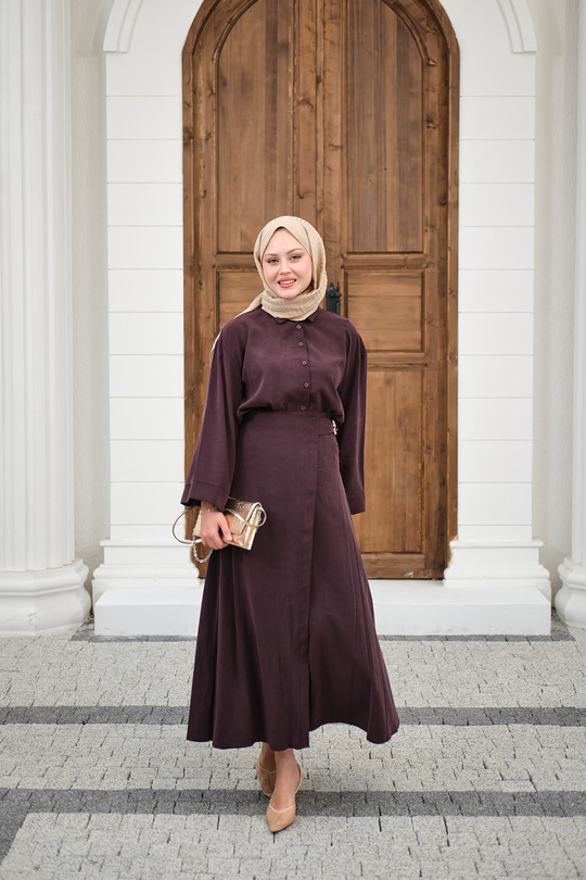 Gold Kemer Detay Gömlekli Takım Mürdüm