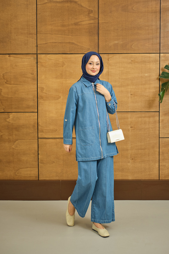 Gömlek Yaka Fermuarlı Takım Mavi