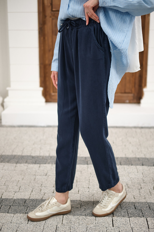 İp Kemerli Bol Paça Pike Pantolon Lacivert