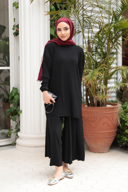 Kabarık Kumaş Takım Siyah