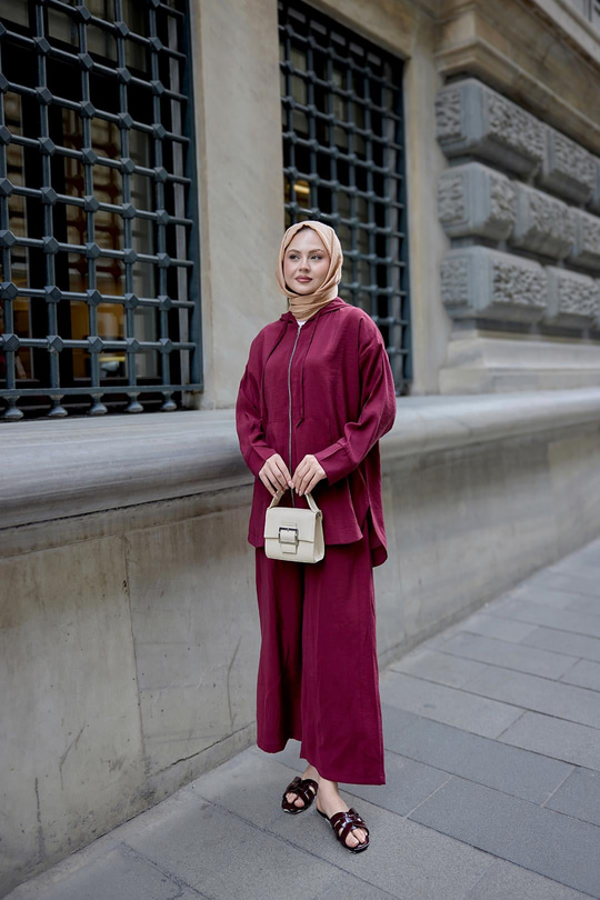 Kapüşonlu Fermuarlı Takım Bordo