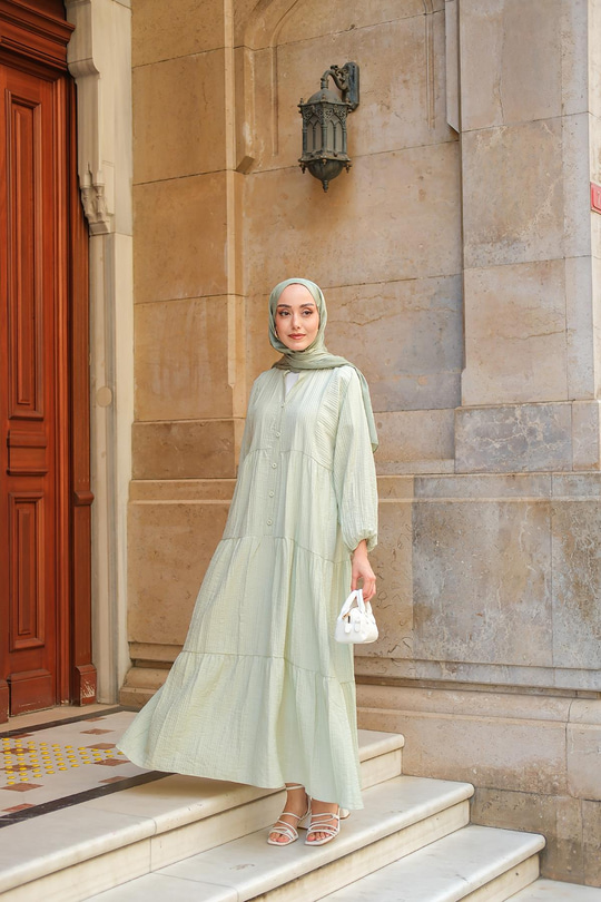 Kendinden Desenli Elbise Su Yeşil