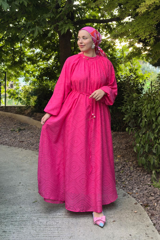 Kendinden Desenli Oversize Elbise Fuşya