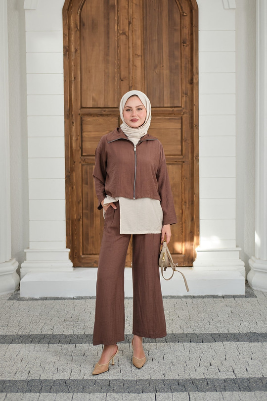 Kendinden Desenli Üçlü Takım Kahverengi